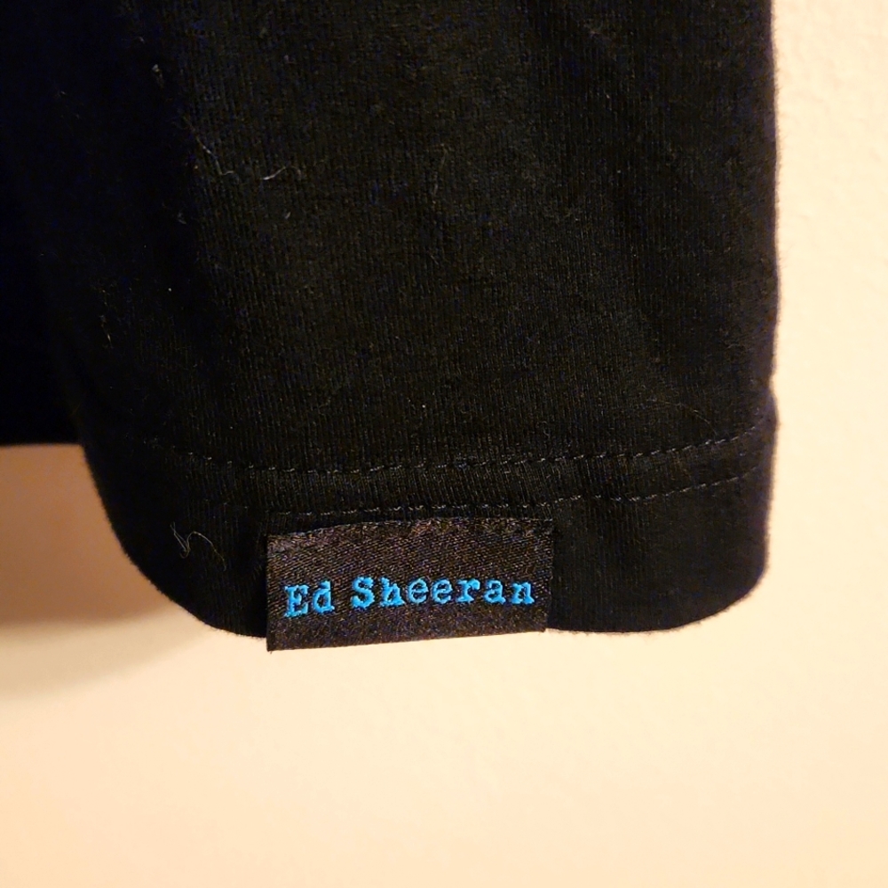 ED SHEERAN Divided concert tour music band T shirt SMALL - Picture 4 of 5